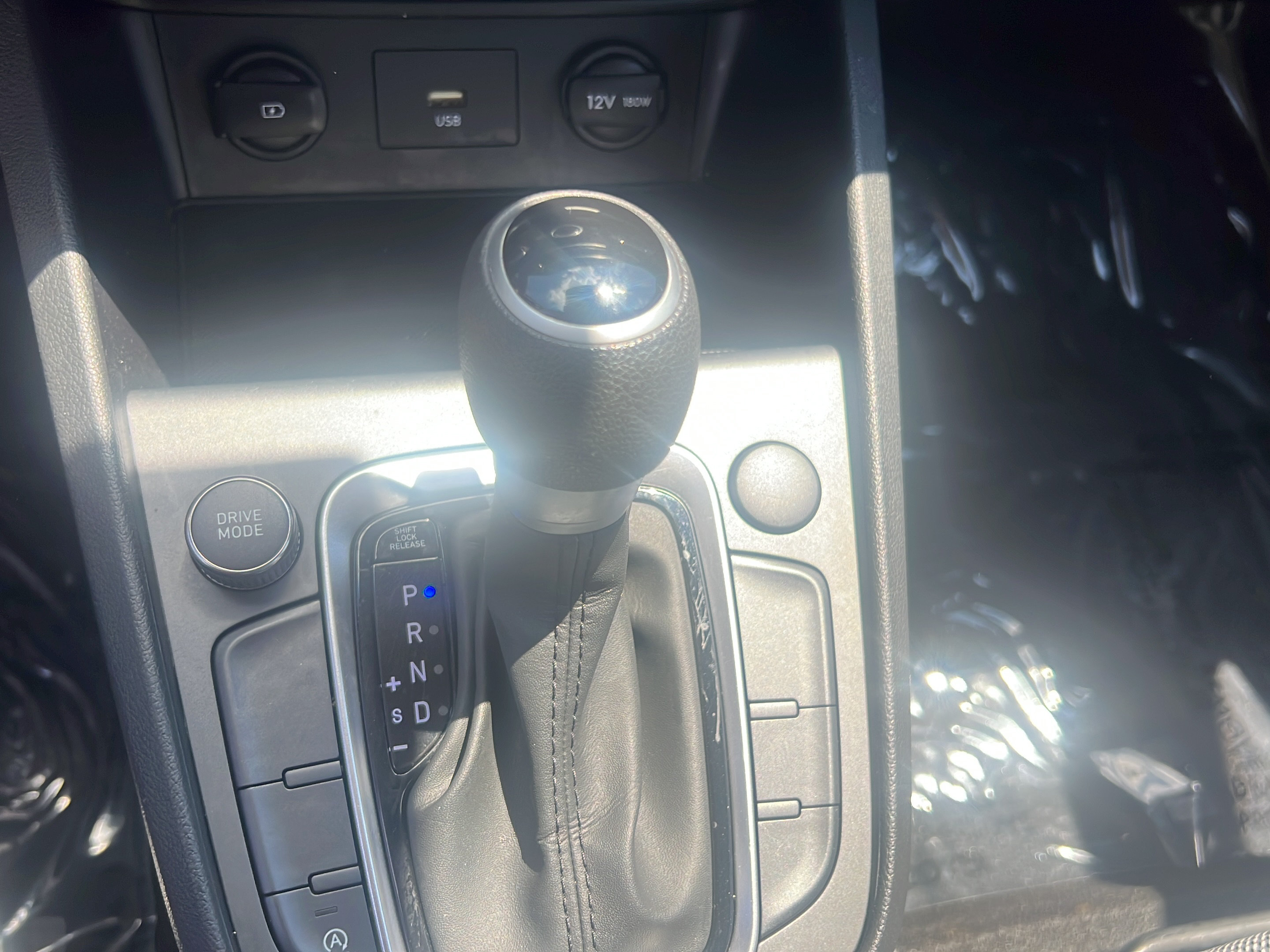 Certified 2022 Hyundai Kona SE FWD image 18
