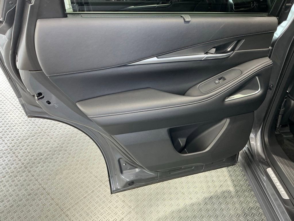 Used 2025 INFINITI QX60 Luxe w/ Vision Package image 42