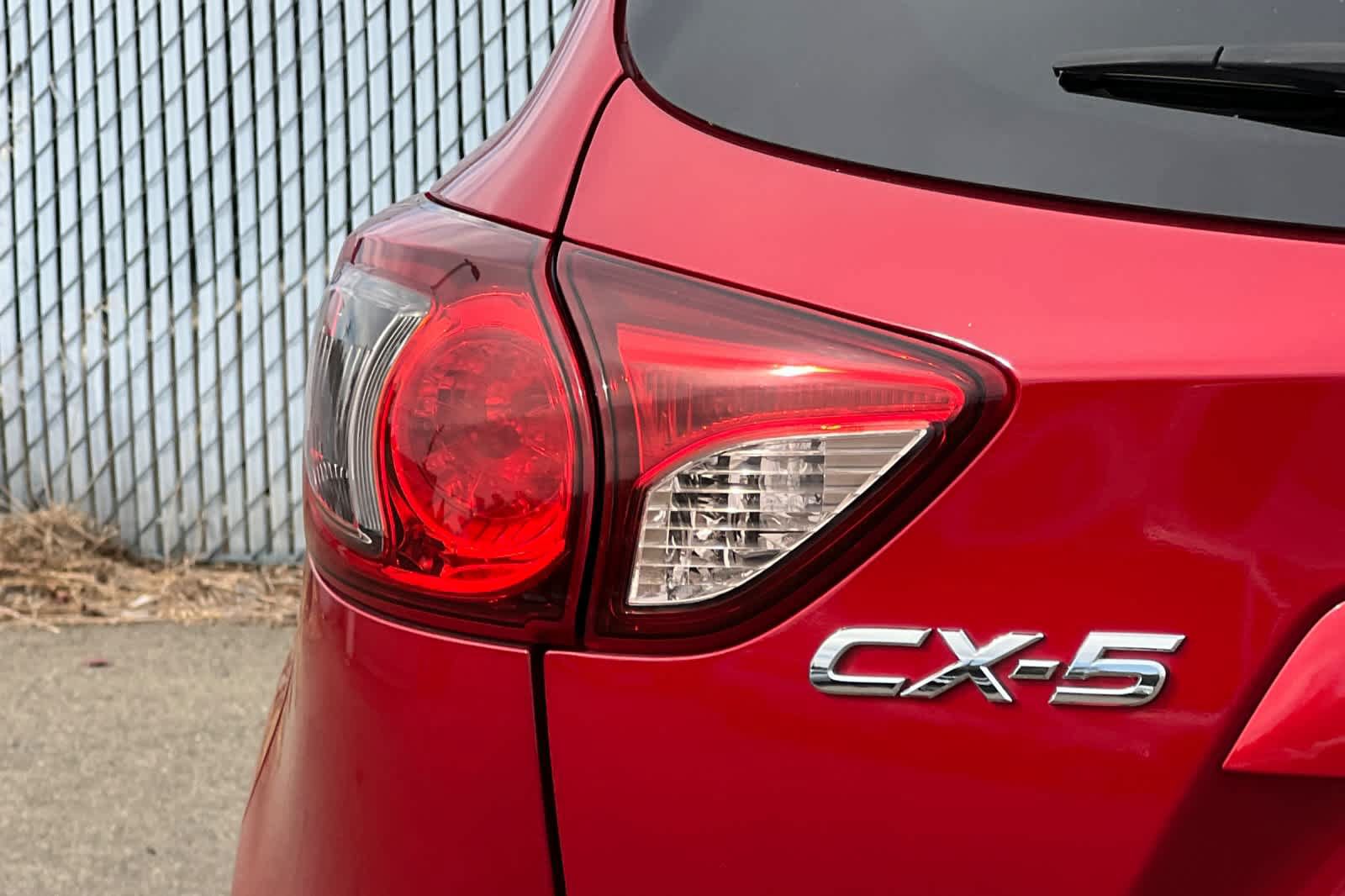 Used 2016 MAZDA CX-5 Touring FWD image 23