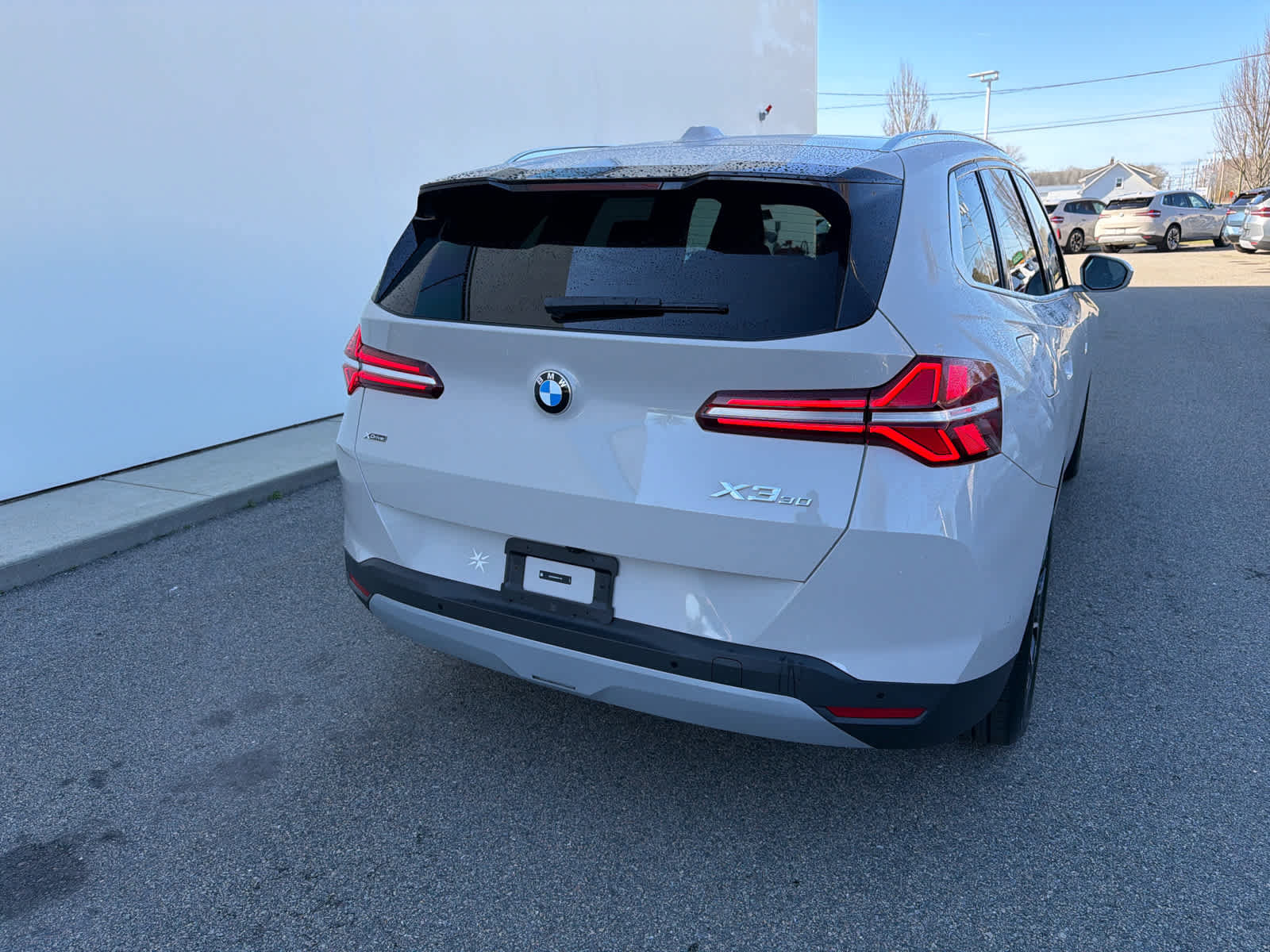Used 2025 BMW X3 xDrive30i w/ Premium Package image 7