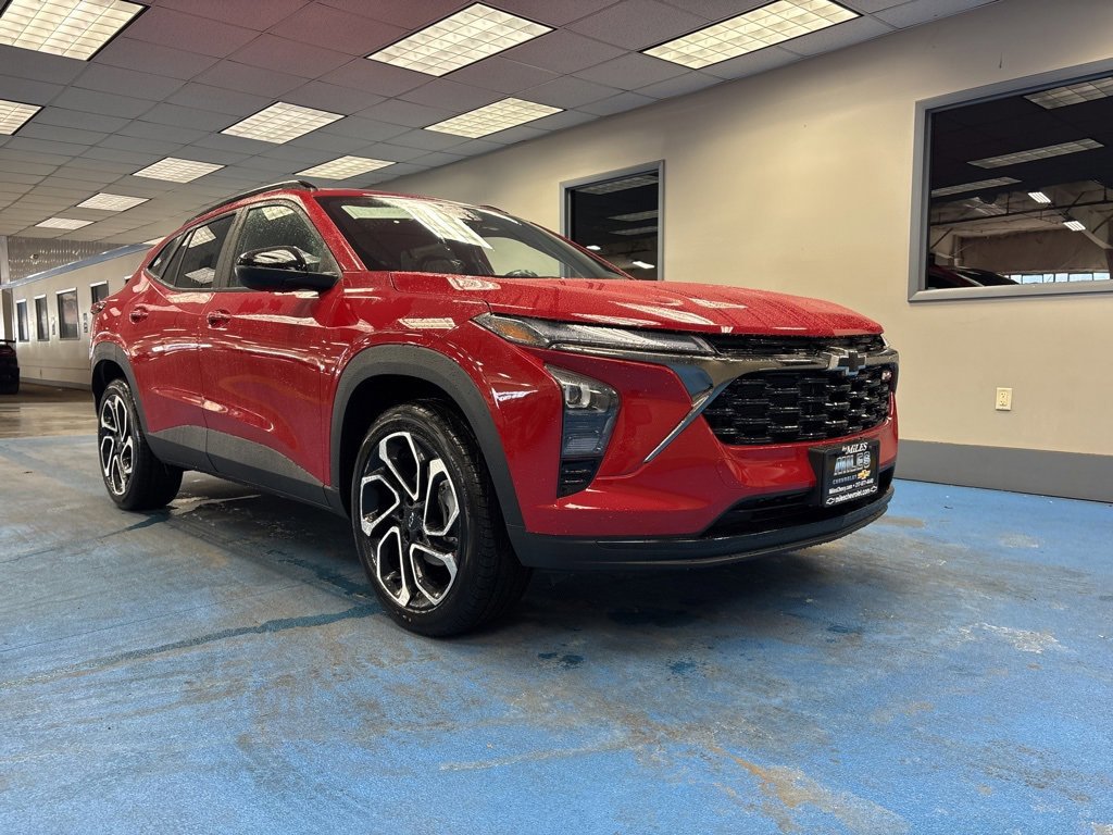 New 2026 Chevrolet Trax RS w/ Driver Confidence Package image 1