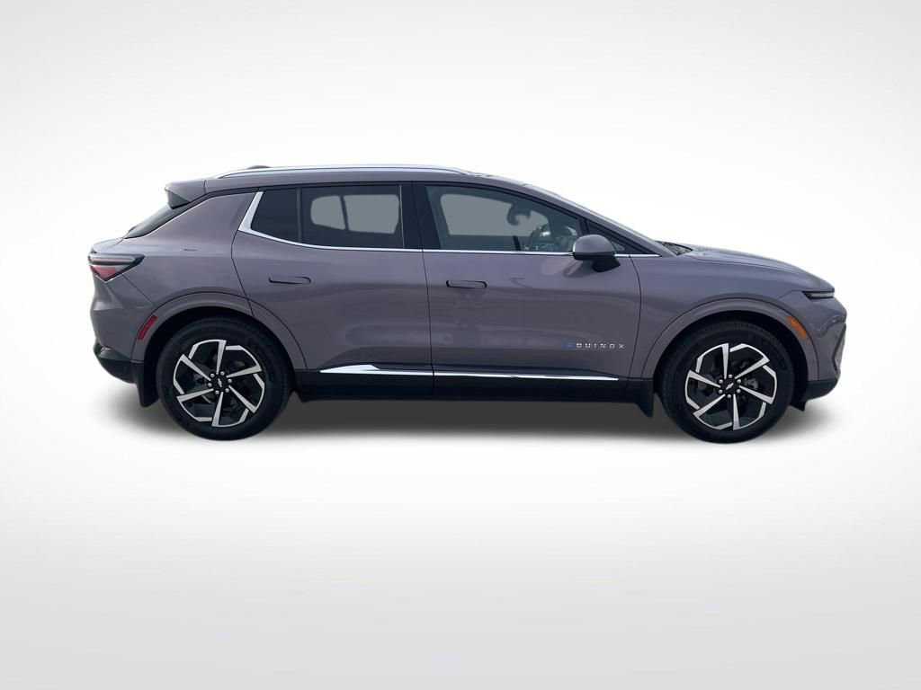 Used 2024 Chevrolet Equinox EV LT w/ Active Safety Package 3 FWD image 6