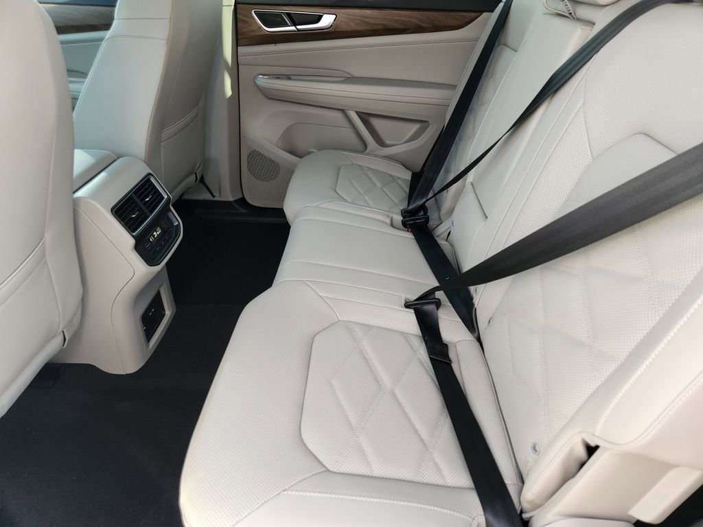 New 2026 Volkswagen Atlas SE image 18