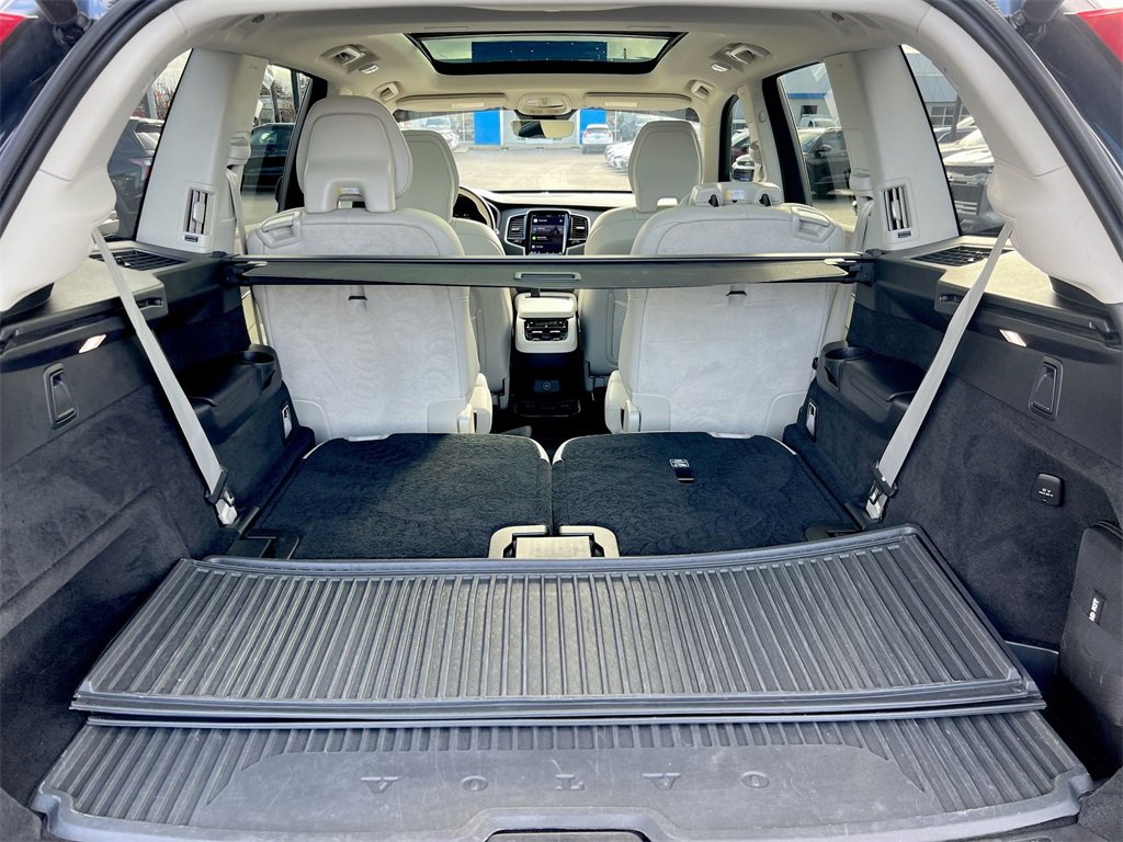 Used 2024 Volvo XC90 B6 Plus w/ Protection Package Premier image 21