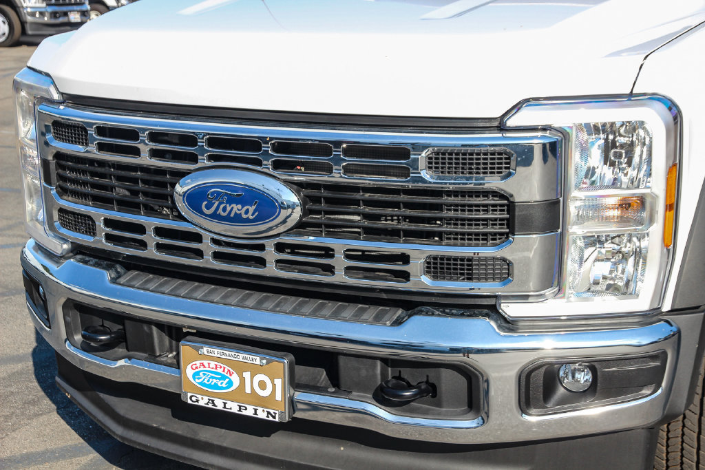 New 2024 Ford F450 XL w/ XL Chrome Package RWD image 11