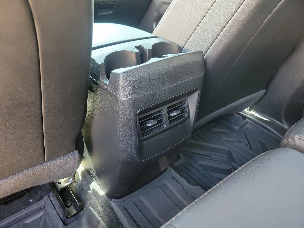 Used 2023 Chevrolet Colorado Trail Boss w/ Advanced Trailering Package AWD/4WD image 10