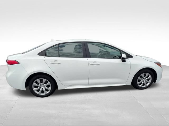 Used 2024 Toyota Corolla LE FWD image 7