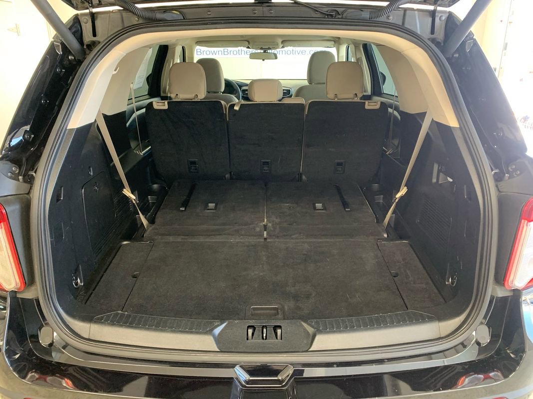 Used 2023 Ford Explorer 4WD image 7