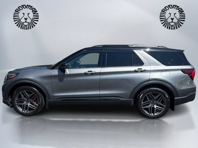 Used 2025 Ford Explorer ST AWD/4WD image 10