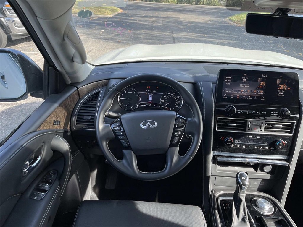 Used 2023 INFINITI QX80 Premium Select w/ Cargo Package image 14
