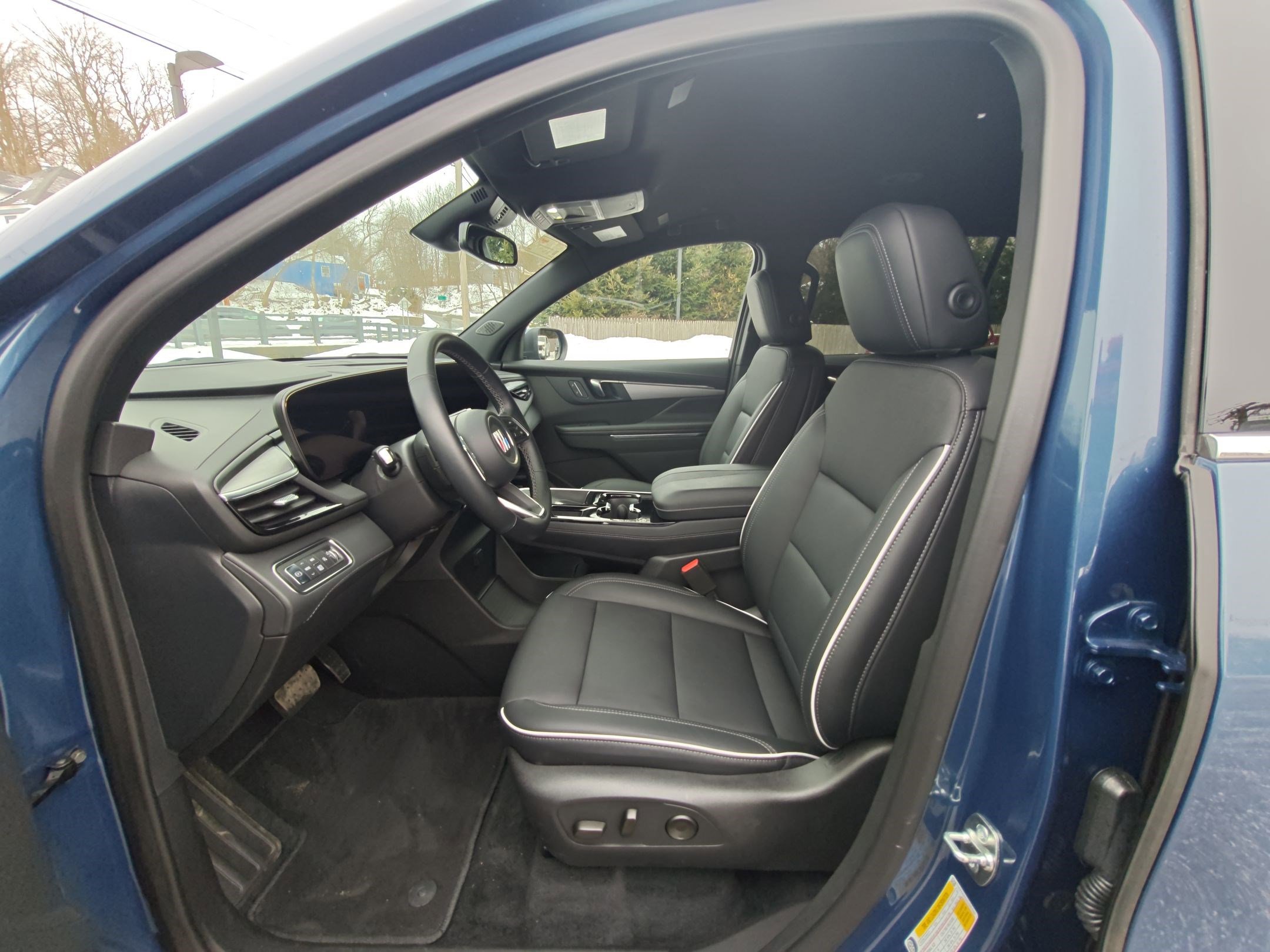 Certified 2025 Buick Enclave Preferred image 5