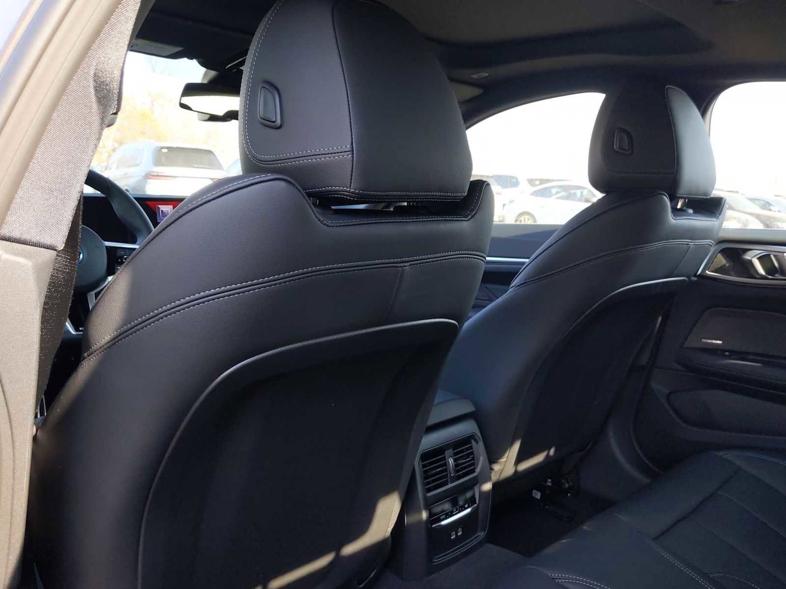 Used 2025 BMW i4 xDrive40i w/ M Sport Package image 18