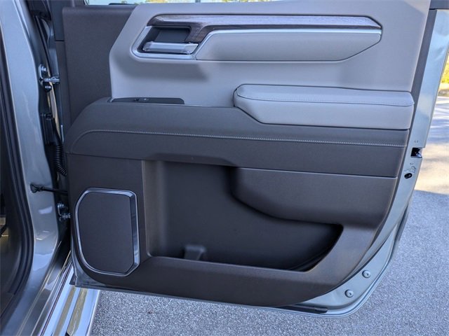 New 2026 Chevrolet Silverado 1500 LTZ w/ LTZ Convenience Package II image 32