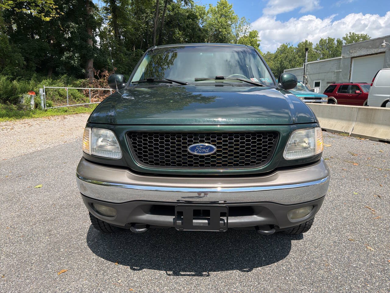 Used 2002 Ford F150 XLT AWD/4WD image 6