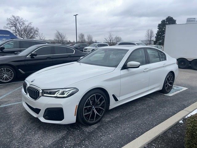 Used 2021 BMW 530i xDrive w/ M Sport Package image 2