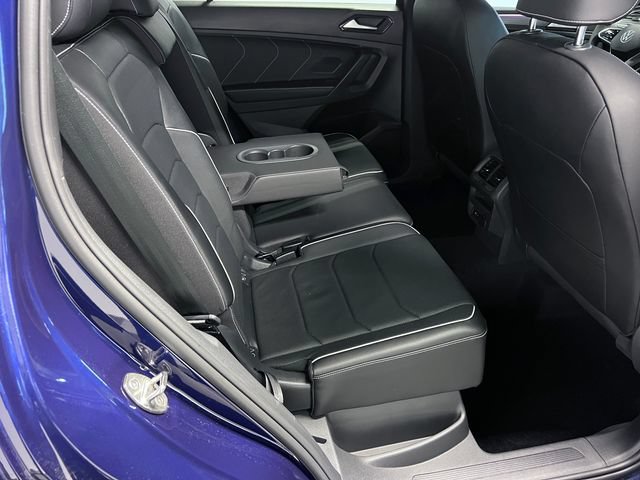 Certified 2022 Volkswagen Tiguan SEL R-Line AWD/4WD image 13
