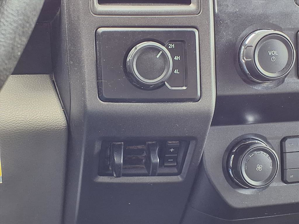 Used 2019 Ford F250 XL w/ Power Equipment Group image 13