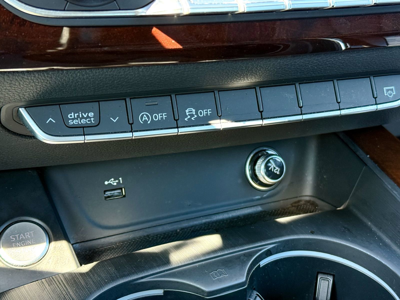 Used 2019 Audi A4 2.0T Premium w/ Convenience Package AWD/4WD image 24