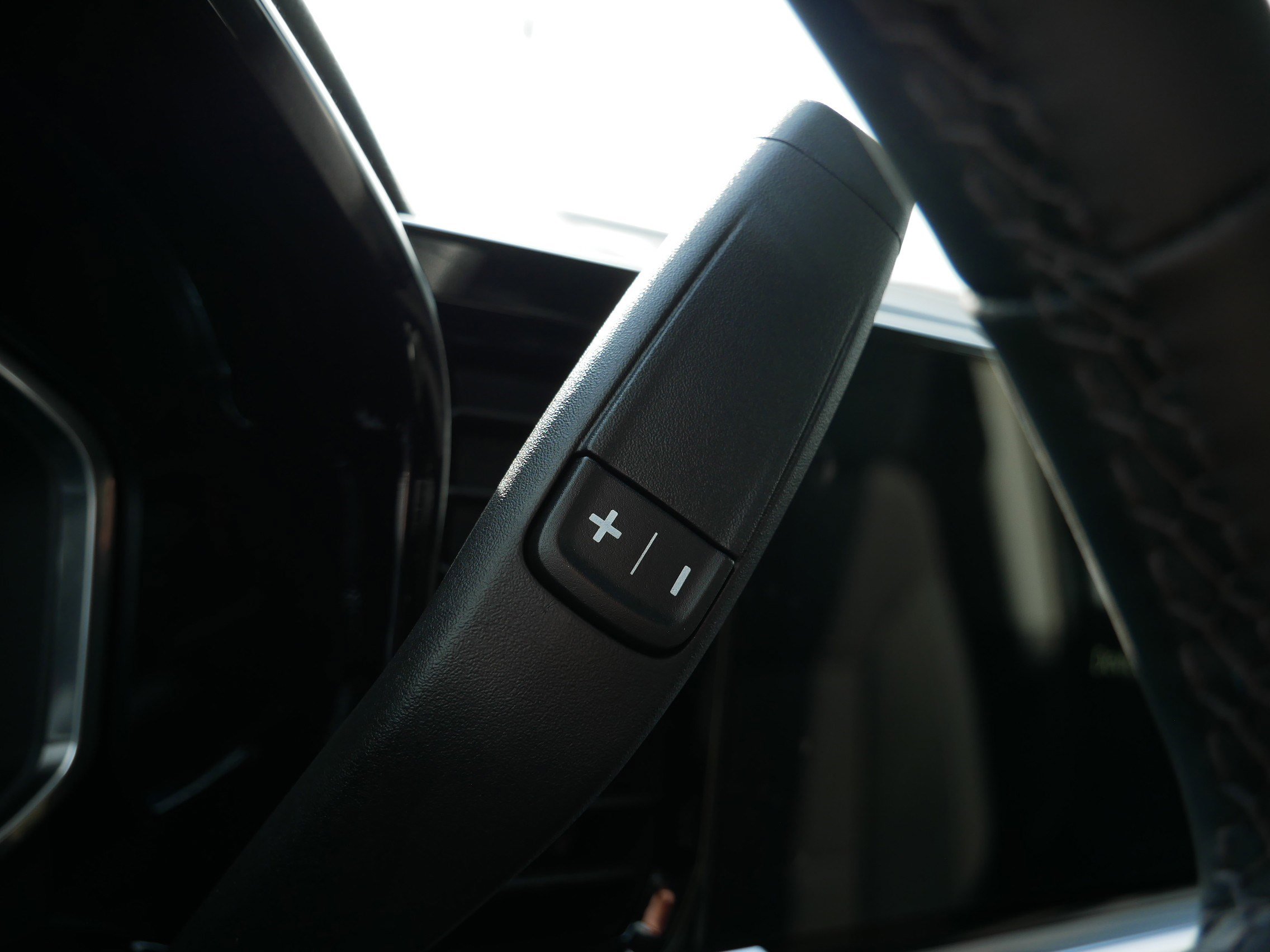 New 2026 GMC Sierra 1500 SLE w/ X31 Off-Road Package image 25