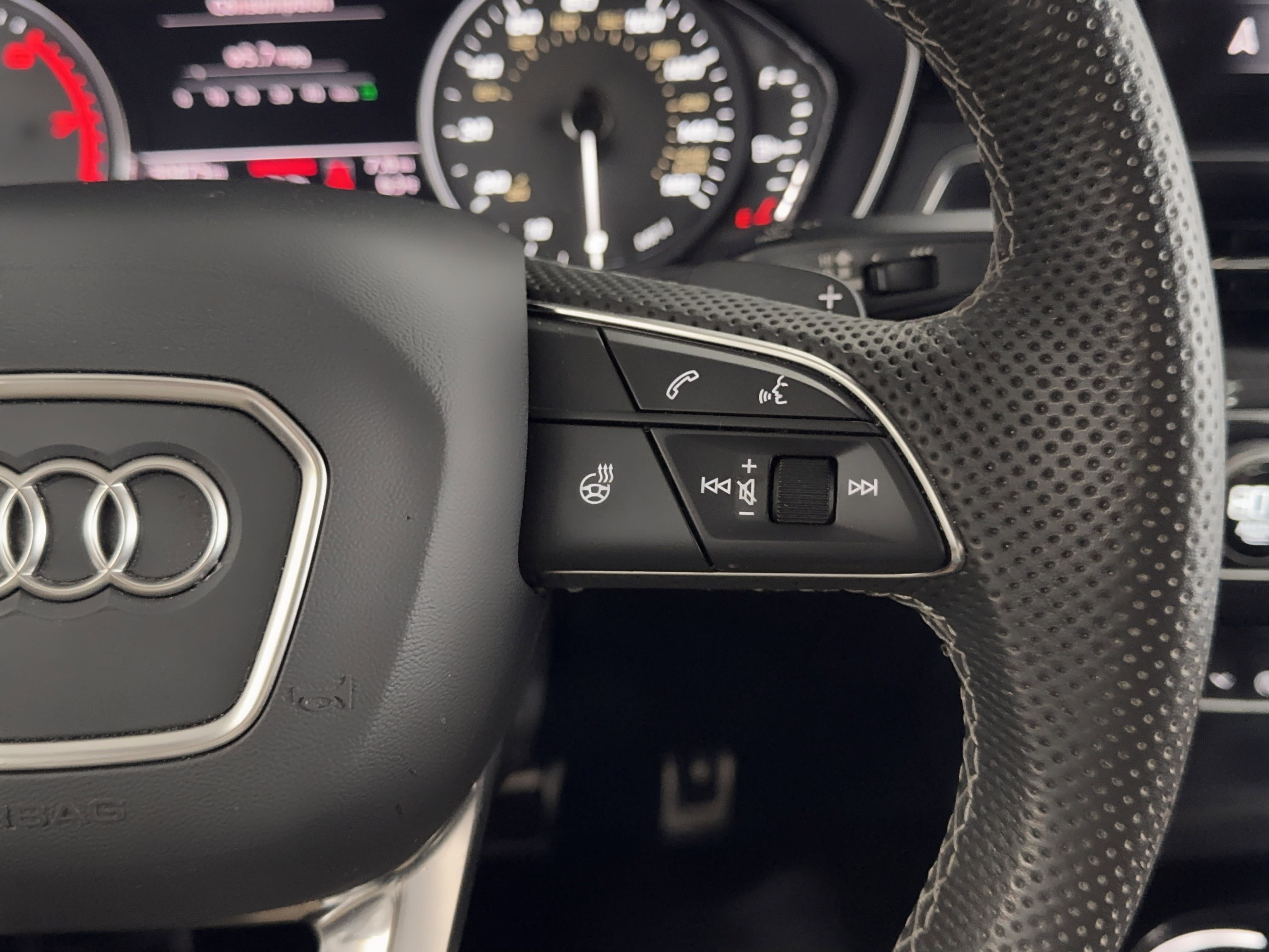 Used 2024 Audi S4 Premium image 22