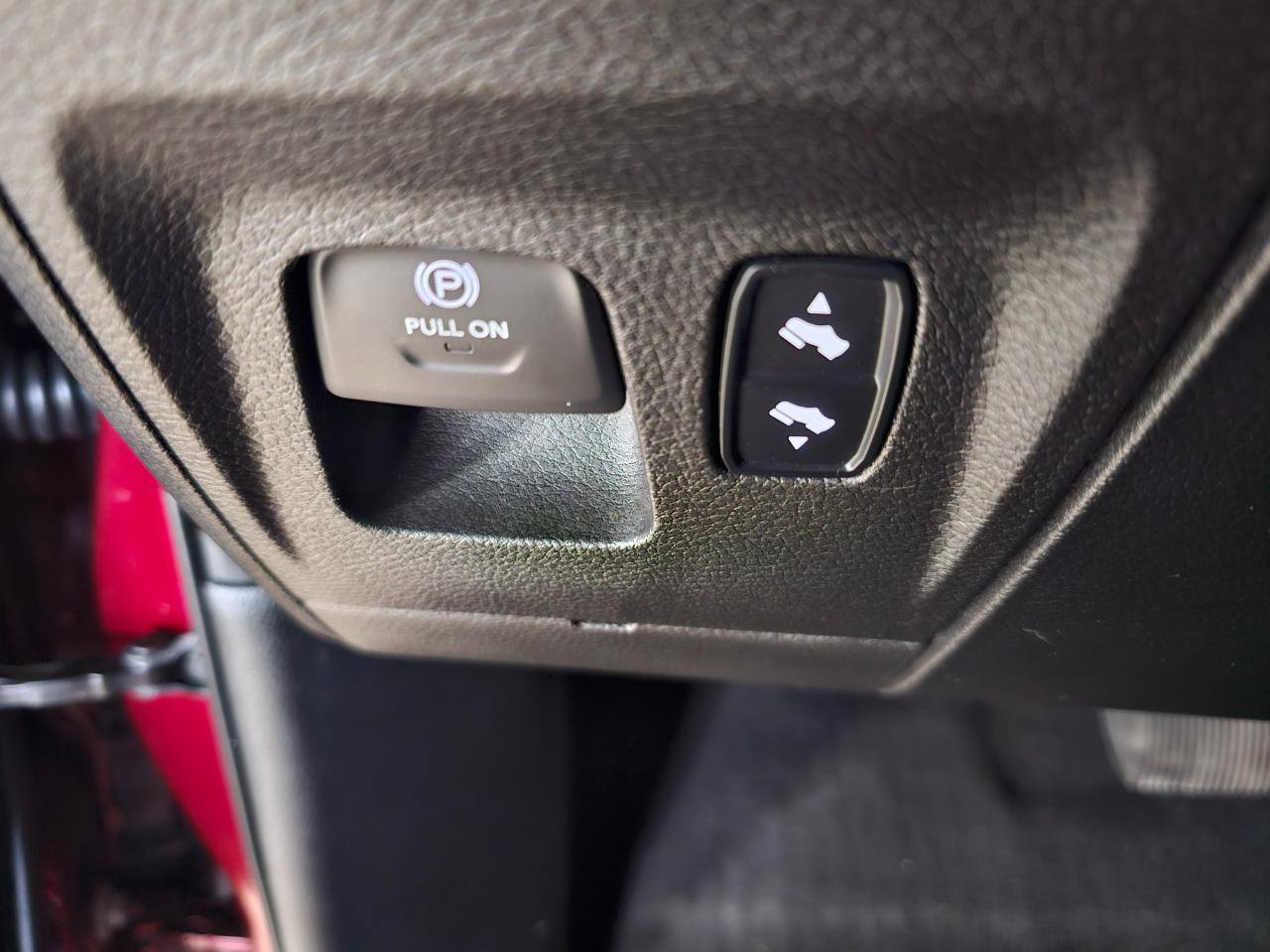 Used 2019 RAM 1500 Laramie w/ Sport Appearance Package image 33