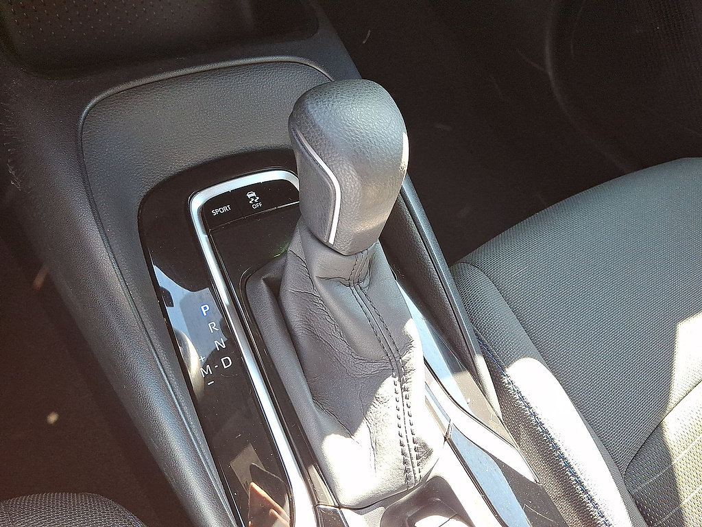 Used 2021 Toyota Corolla SE w/ Carpet Mat Package (TMS) FWD image 12