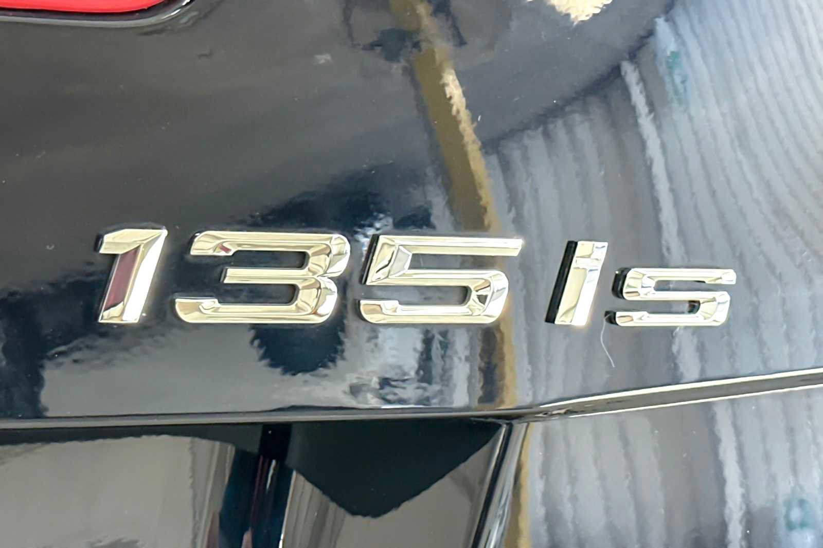 Used 2013 BMW 135is Convertible image 13