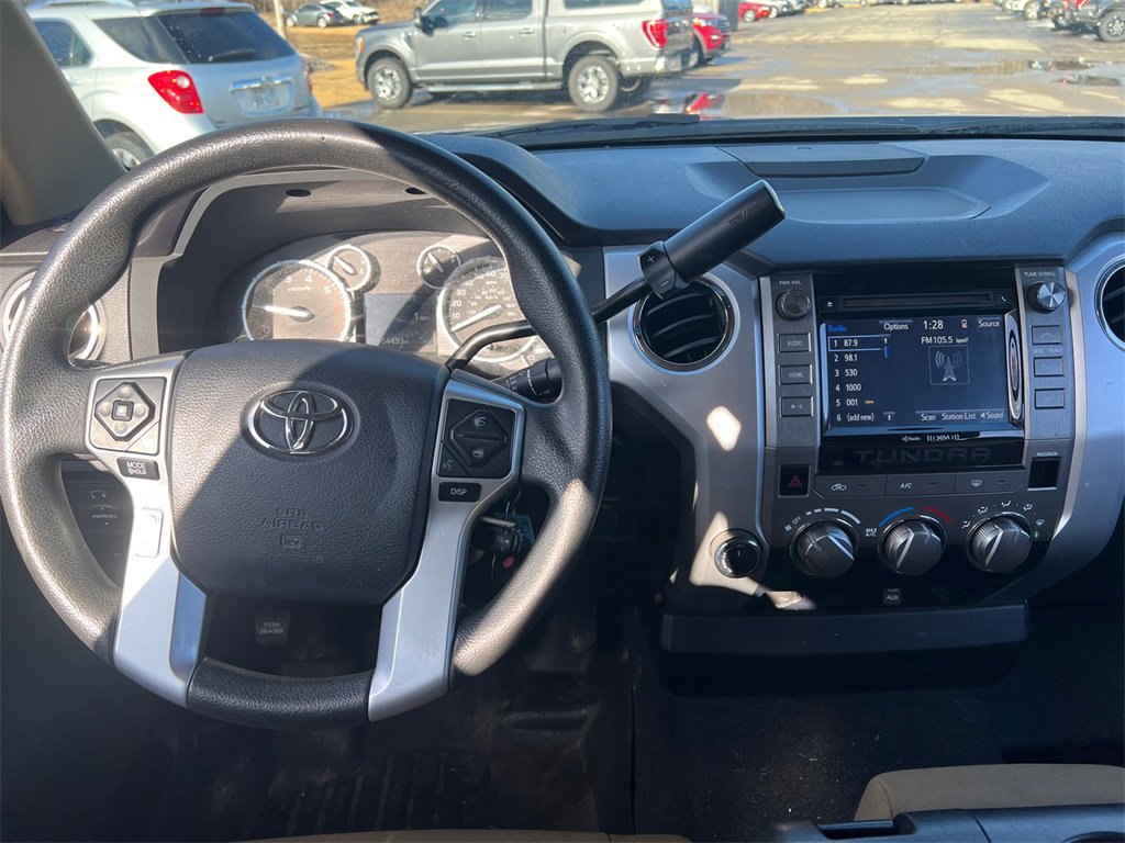 Used 2017 Toyota Tundra SR5 image 9