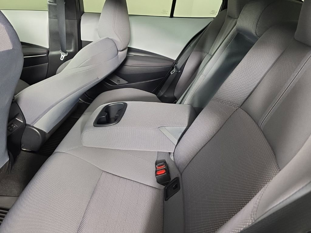 Used 2023 Toyota Corolla SE image 31