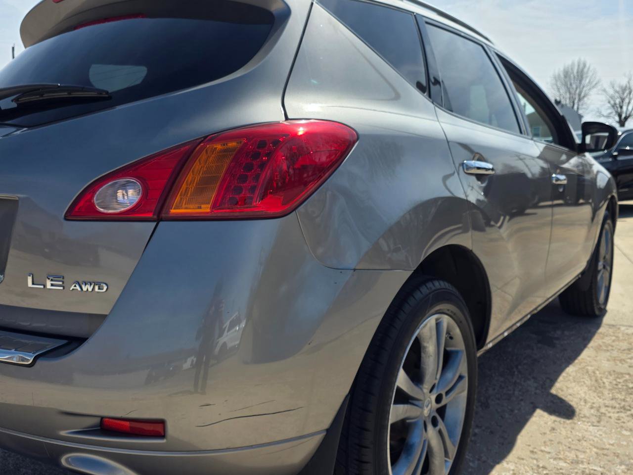 Used 2010 Nissan Murano LE w/ Navigation Pkg image 21