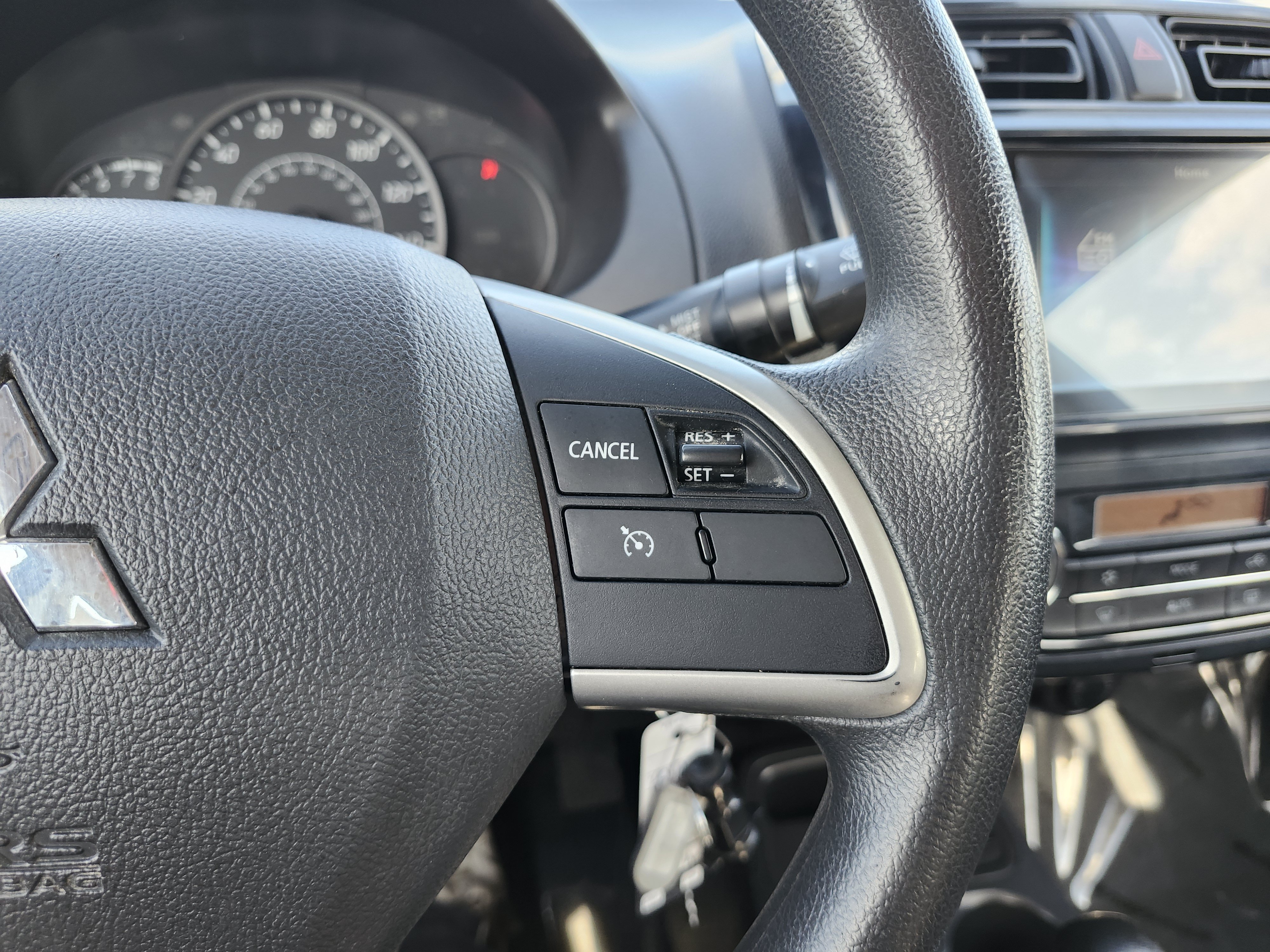 Used 2023 Mitsubishi Mirage G4 LE FWD image 27