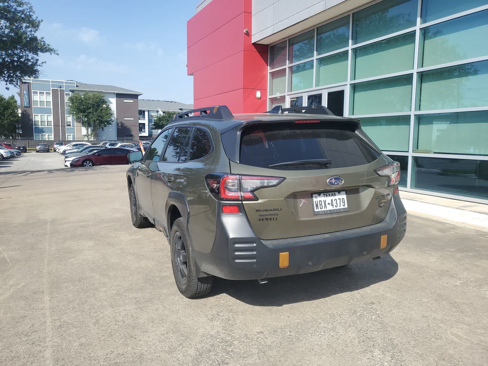 Used 2025 Subaru Outback Wilderness AWD/4WD image 4