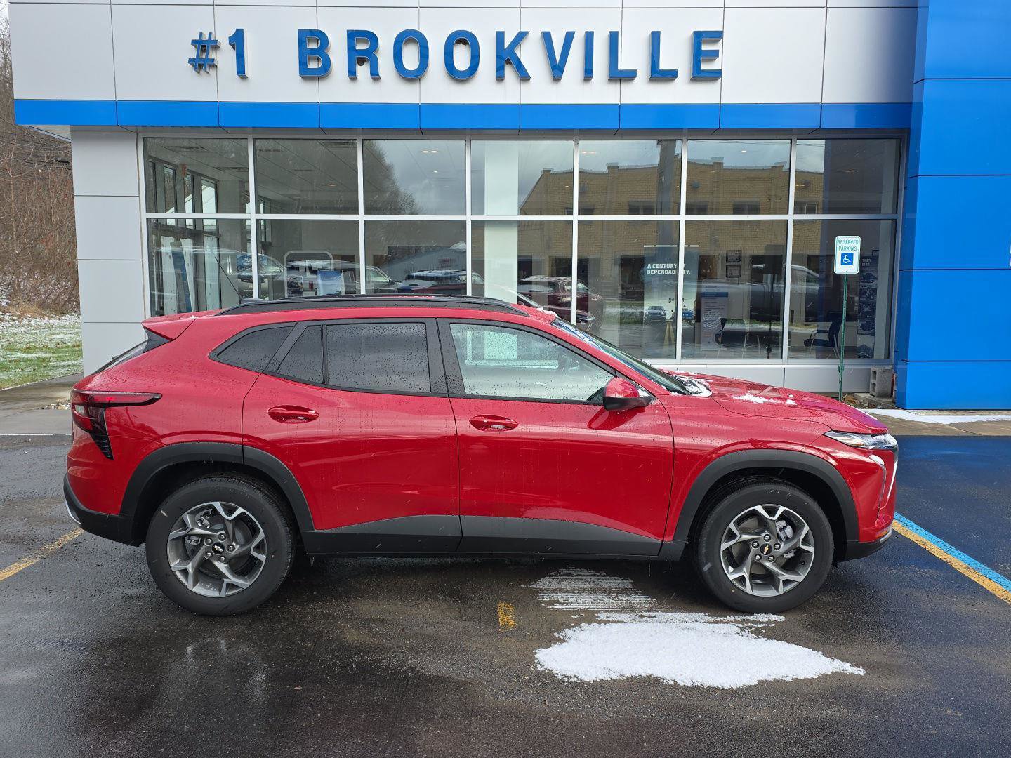 New 2026 Chevrolet Trax LT w/ Sunroof Package