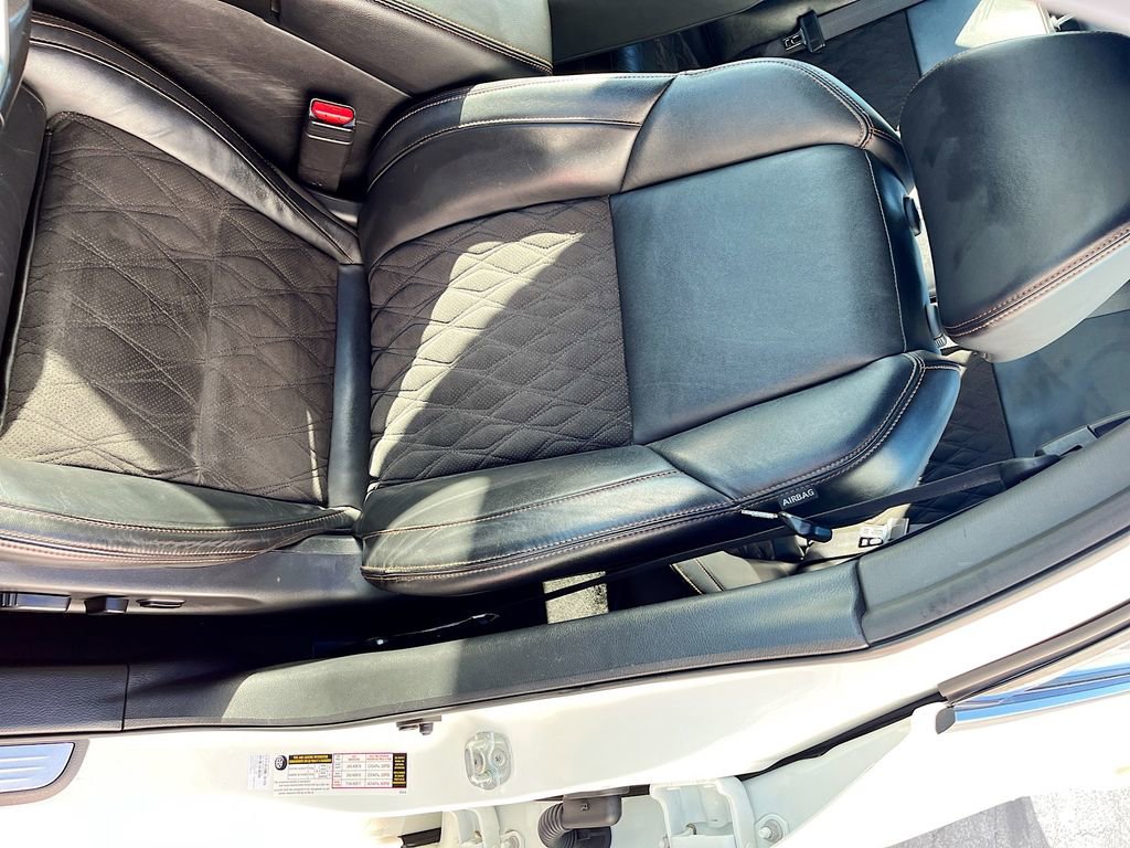 Used 2022 Nissan Maxima SR w/ Sport Mat Group image 19