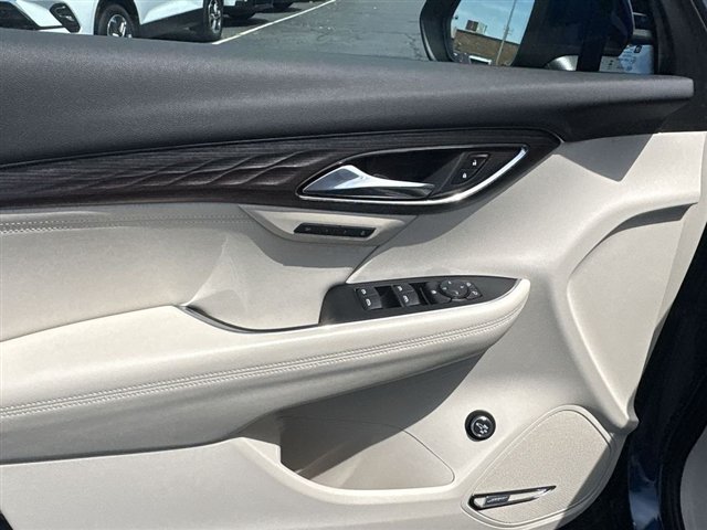 Certified 2023 Buick Envision Avenir AWD/4WD image 24