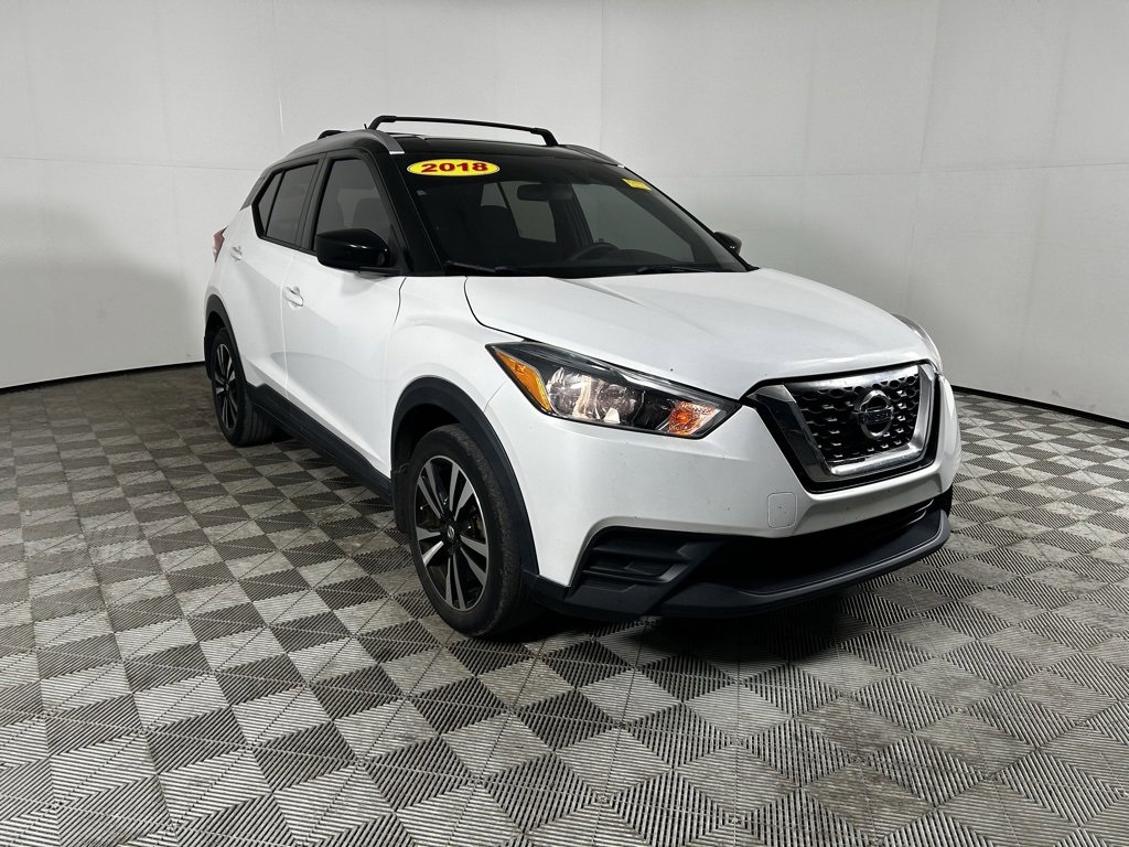 Used 2018 Nissan Kicks SV w/ Exterior Package