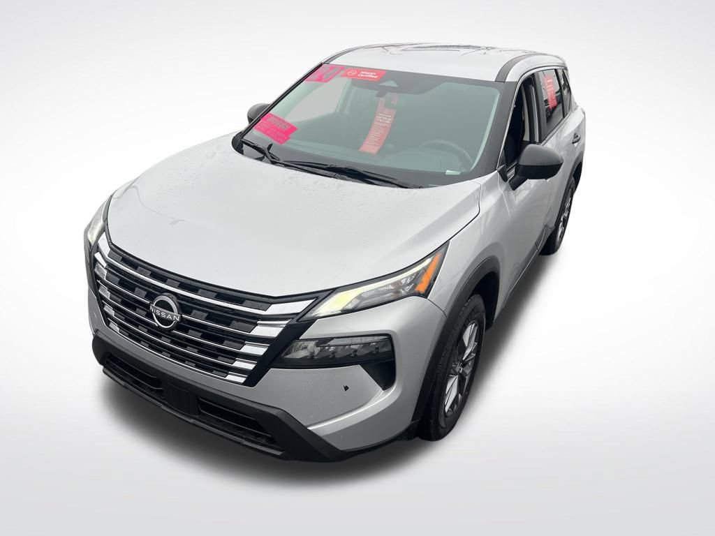 Certified 2024 Nissan Rogue S image 36