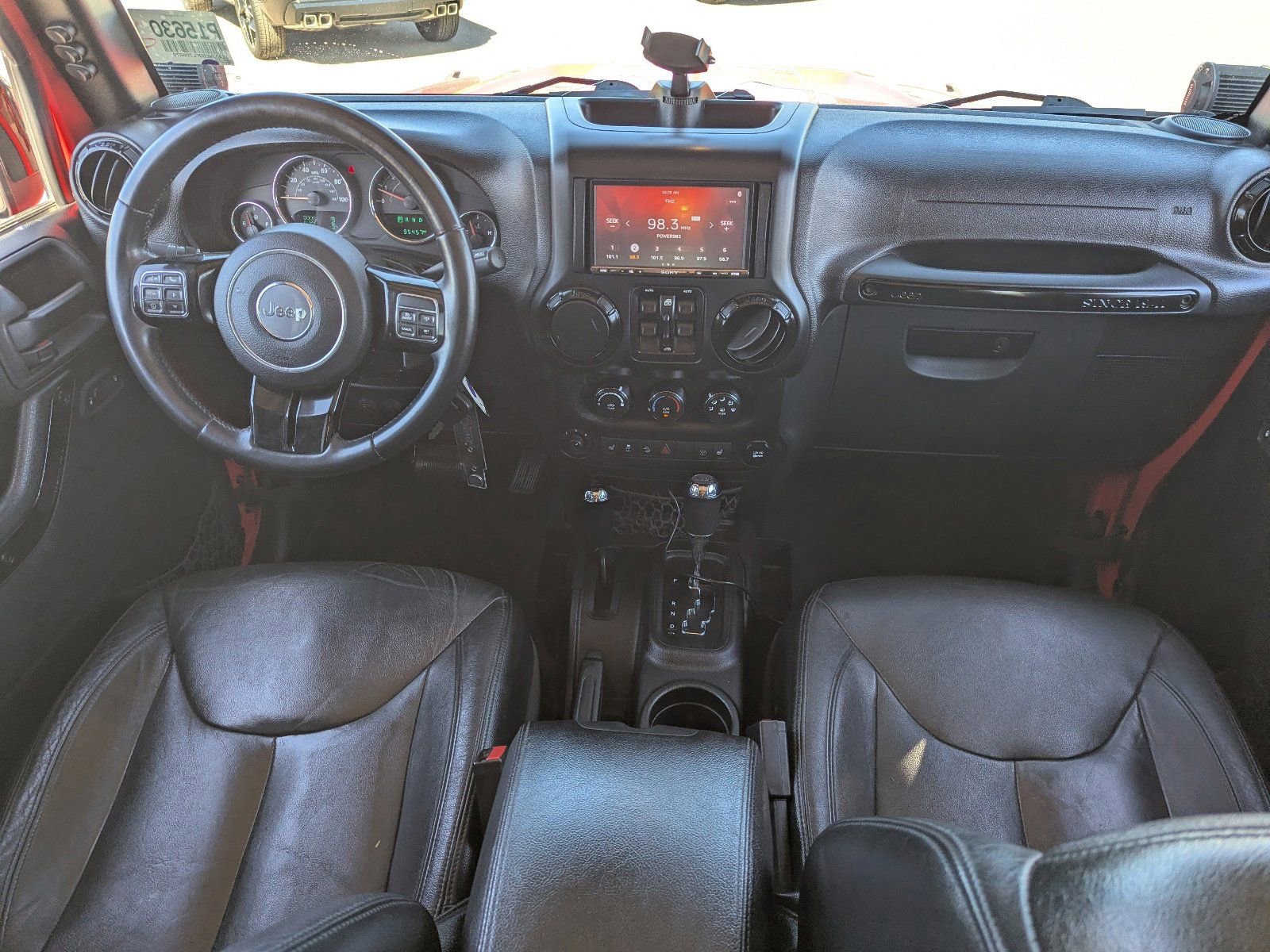 Used 2015 Jeep Wrangler Unlimited Sahara AWD/4WD image 15