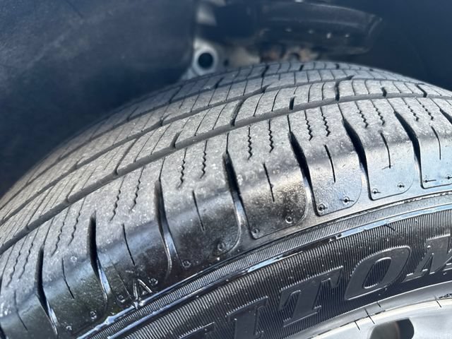 Used 2020 Chevrolet Equinox LT AWD/4WD image 27