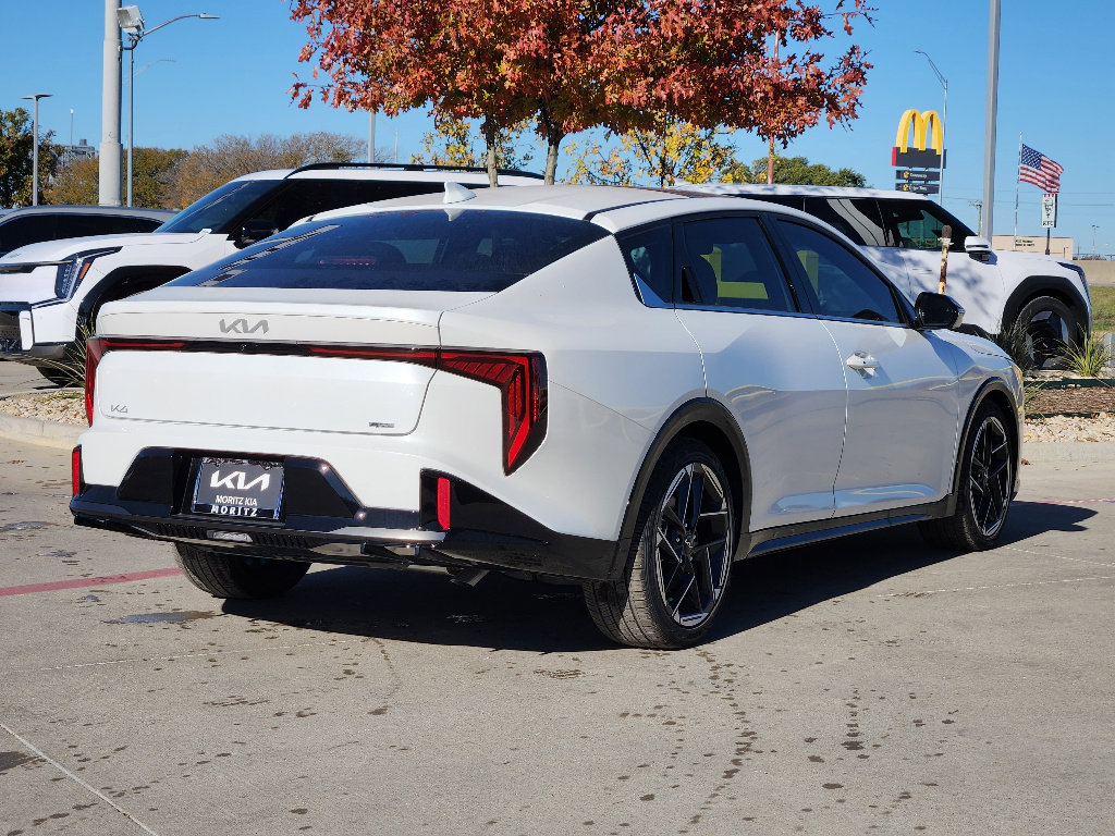 New 2025 Kia K4 GT-Line w/ GT-Line Sunroof Package image 4