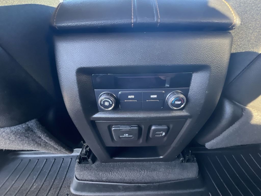 Used 2019 Chevrolet Traverse RS w/ LPO, Floor Liner Package image 22