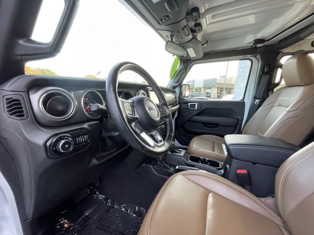Used 2021 Jeep Wrangler Unlimited Rubicon w/ Cold Weather Group image 10
