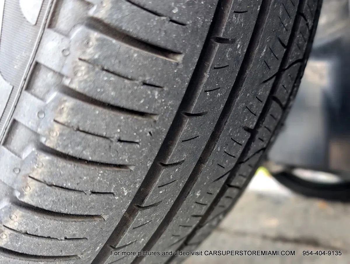 Used 2021 Maserati Levante image 90