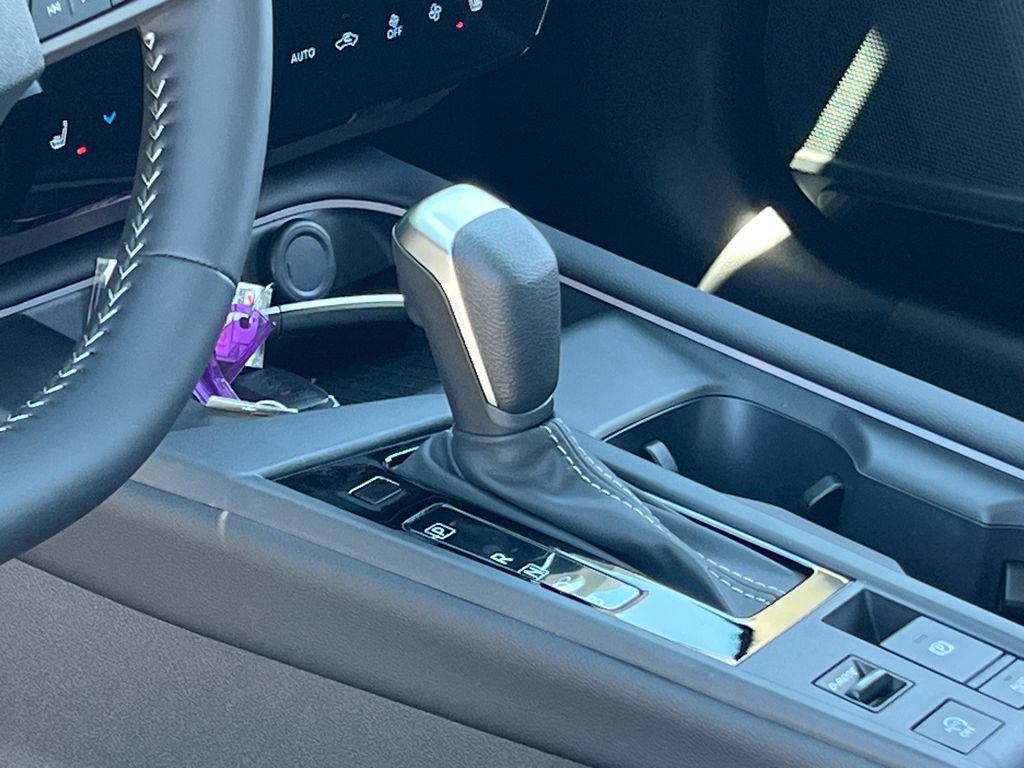 New 2026 Nissan Sentra SV w/ SV Convenience Package FWD image 15