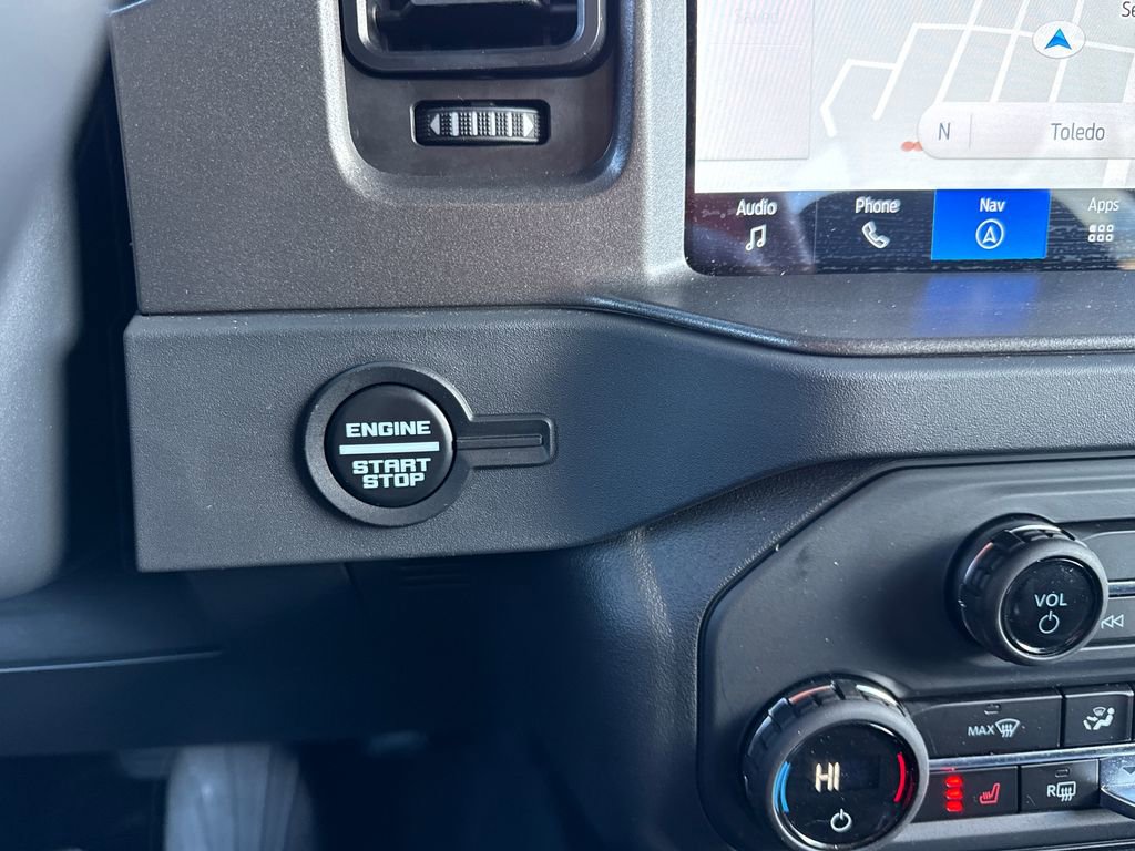 Used 2025 Ford Bronco Big Bend image 38