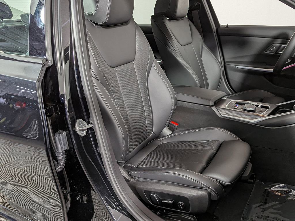 Used 2025 BMW M340i xDrive w/ Premium Package AWD/4WD image 28