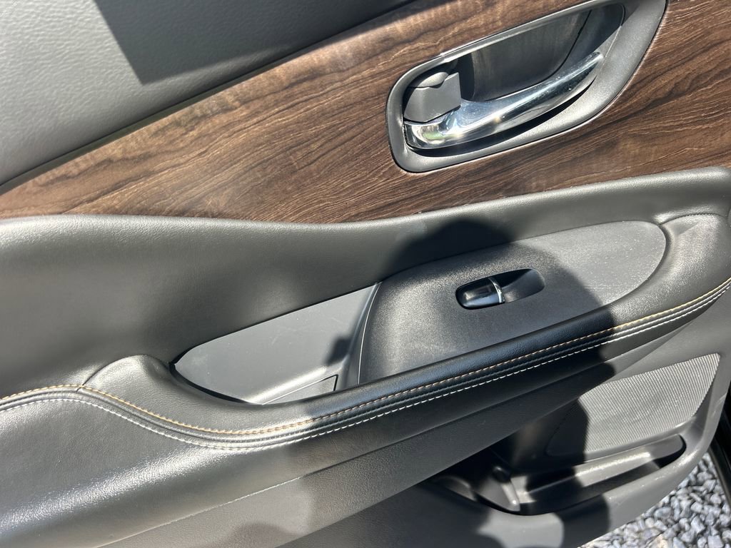 Used 2023 Nissan Murano Platinum image 39