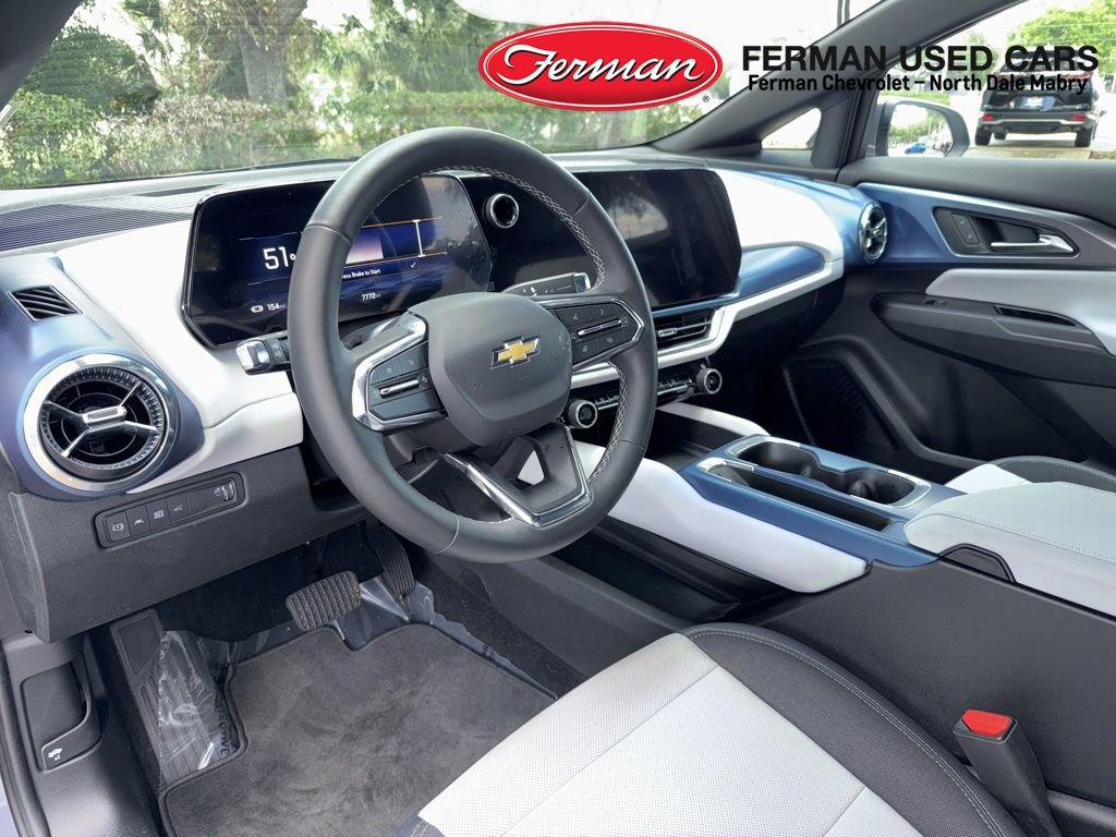 Used 2025 Chevrolet Equinox EV LT FWD image 6