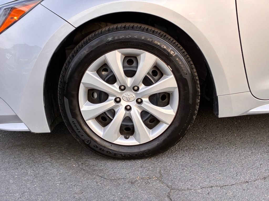 Used 2024 Toyota Corolla LE FWD image 46