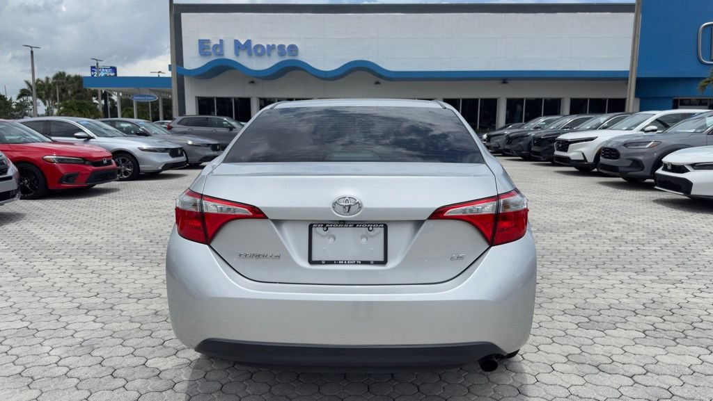 Used 2015 Toyota Corolla LE FWD image 11